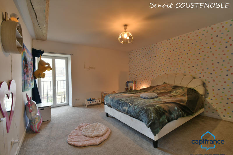 Maison - 188 m² - 5 pièces