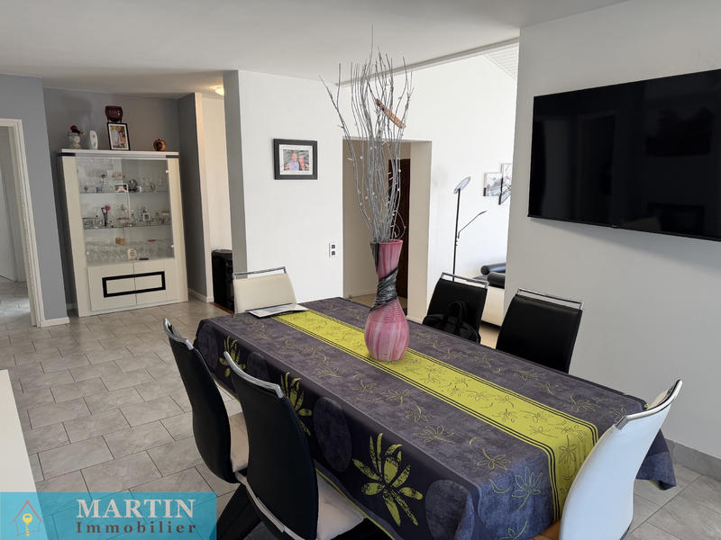 Maison - 140 m² - 5 pièces