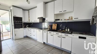 Maison - 77 m² - 3 pièces