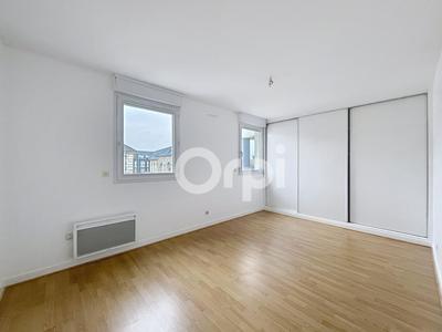 Appartement - 96 m² - 4 pièces