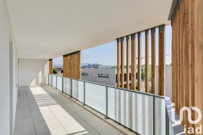 Appartement - 60 m² - 3 pièces