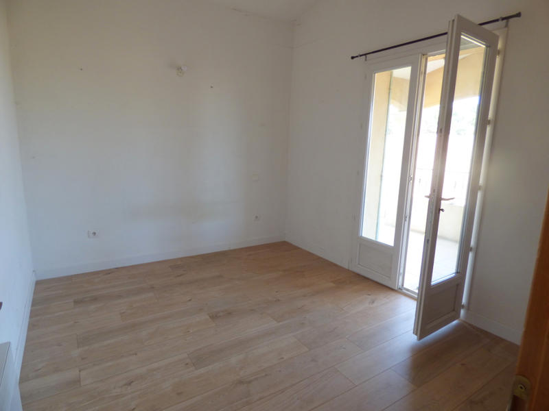 Appartement - 93 m² - 4 pièces