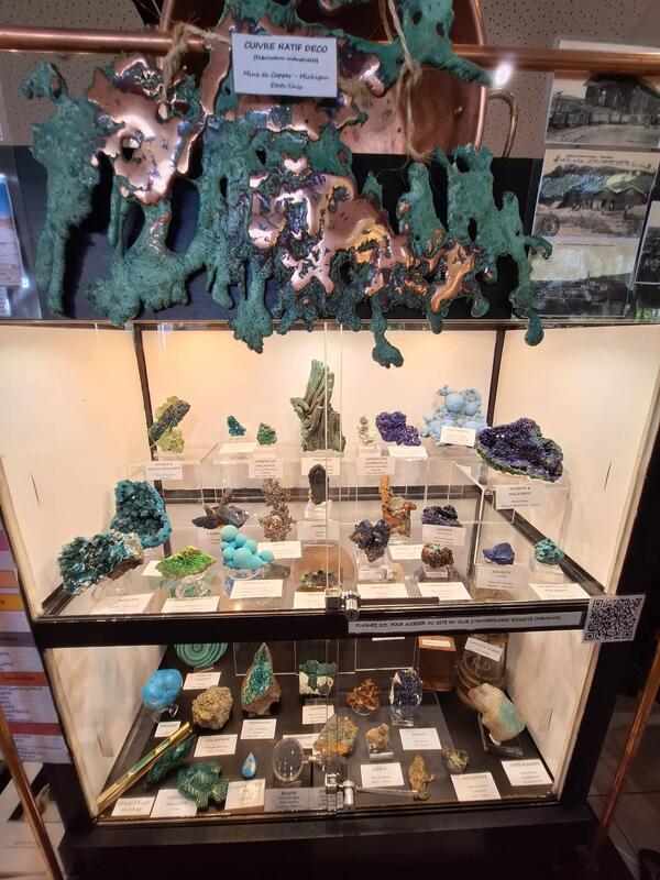 29ème bourse de collection de minéraux et fossiles