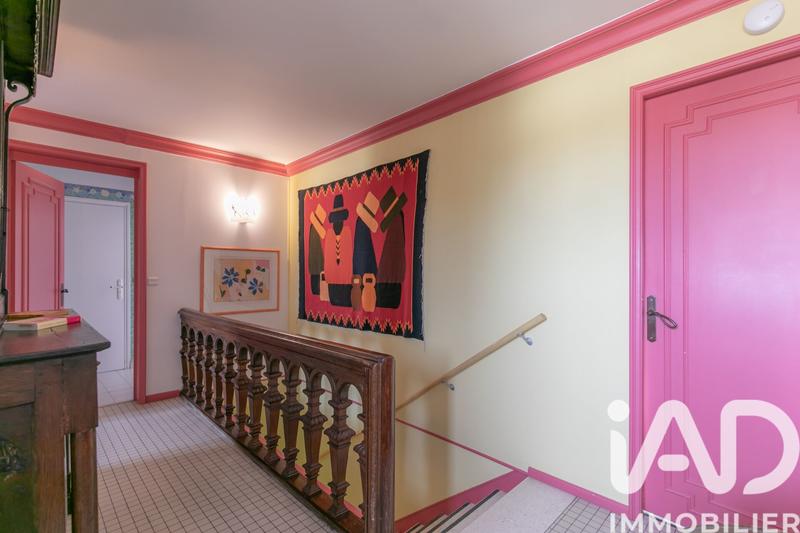 Maison - 180 m² - 6 pièces