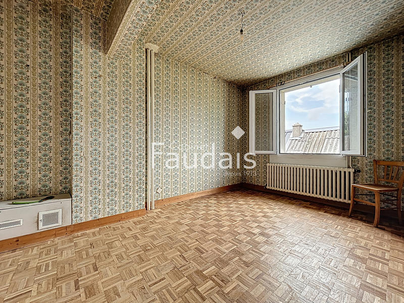 Maison - 116 m² - 6 pièces