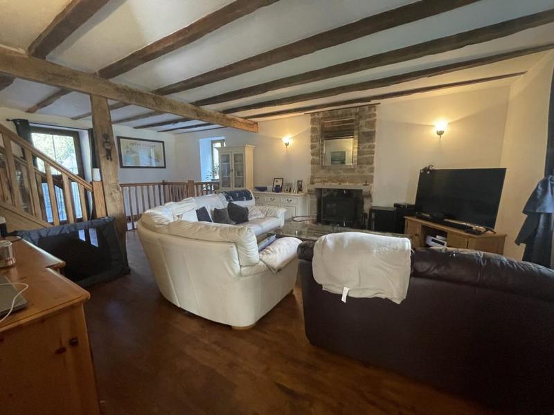 Maison - 167 m² - 6 pièces