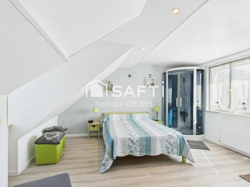 Maison - 350 m² - 8 pièces