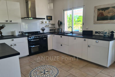 Maison - 194 m² - 8 pièces