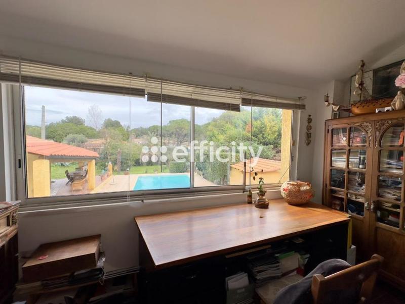 Maison - 185 m² - 7 pièces