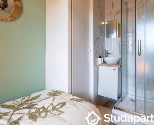 Chambre - 10 m² - 1 pièce