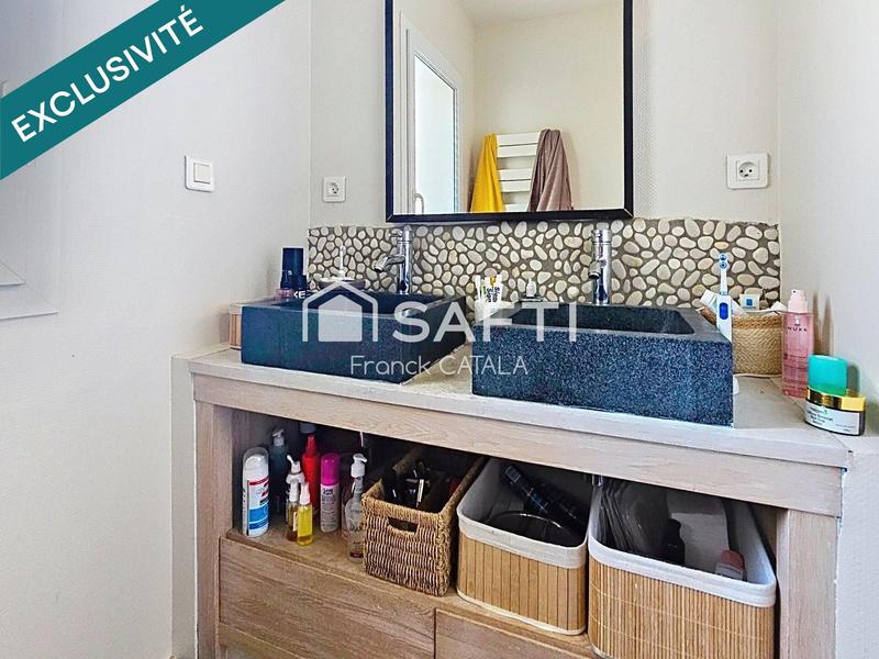 Maison - 180 m² - 5 pièces