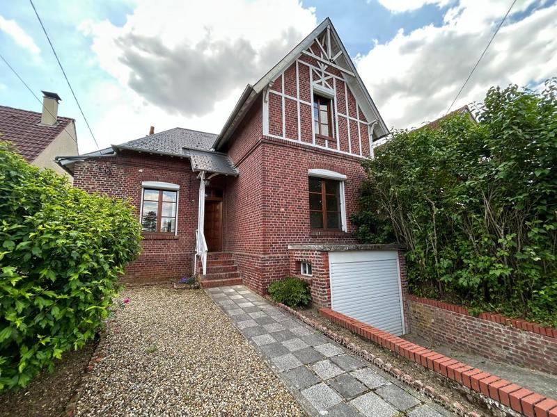 Maison - 80 m² - 4 pièces