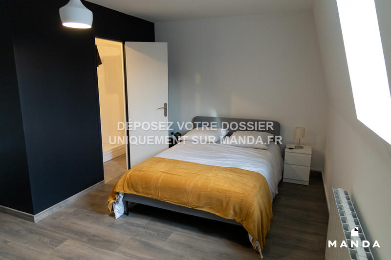 Chambre - 23 m² - 9 pièces