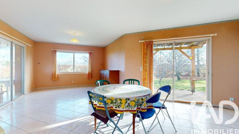 Maison - 95 m² - 4 pièces