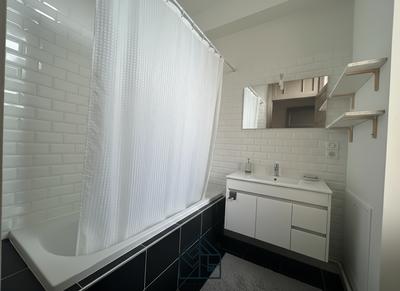 Appartement - 72 m² - 3 pièces