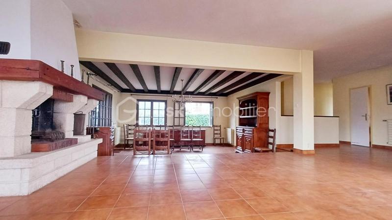 Villa - 260 m² - 8 pièces