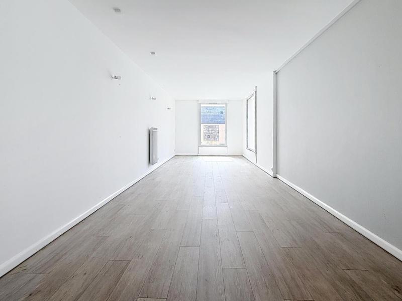 Local commercial - 47 m² - 2 pièces