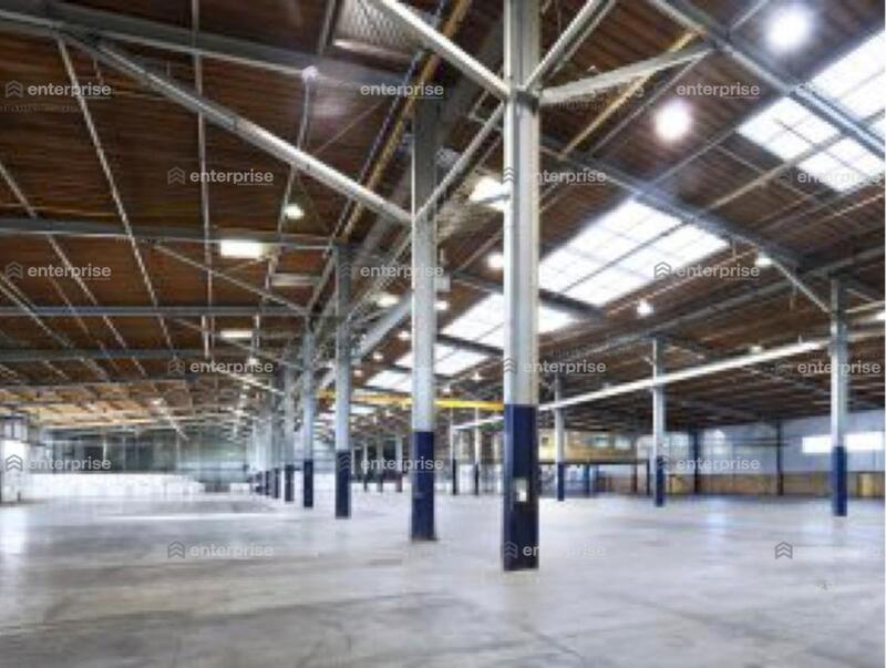 Entrepôt - 4 060 m²