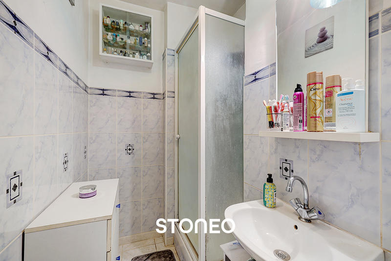 Appartement ancien - 71 m² - 4 pièces