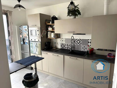 Duplex - 93 m² - 4 pièces