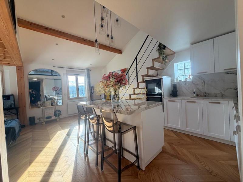 Appartement - 63 m² - 3 pièces