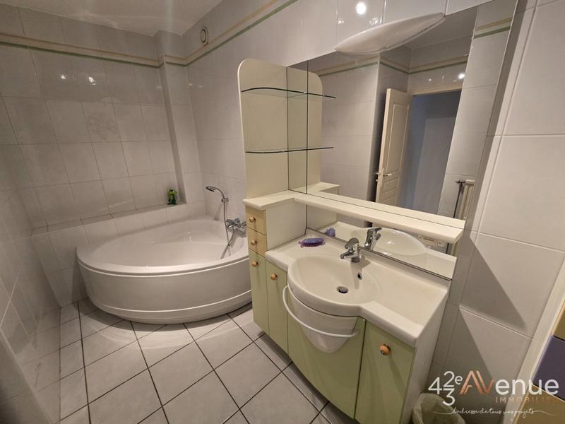 Appartement - 118 m² - 4 pièces