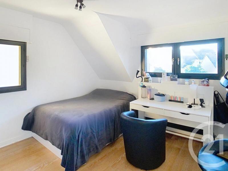 Maison d'architecte - 243 m² - 9 pièces