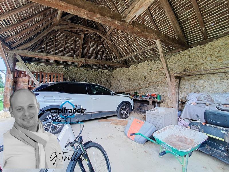 Maison - 330 m² - 7 pièces