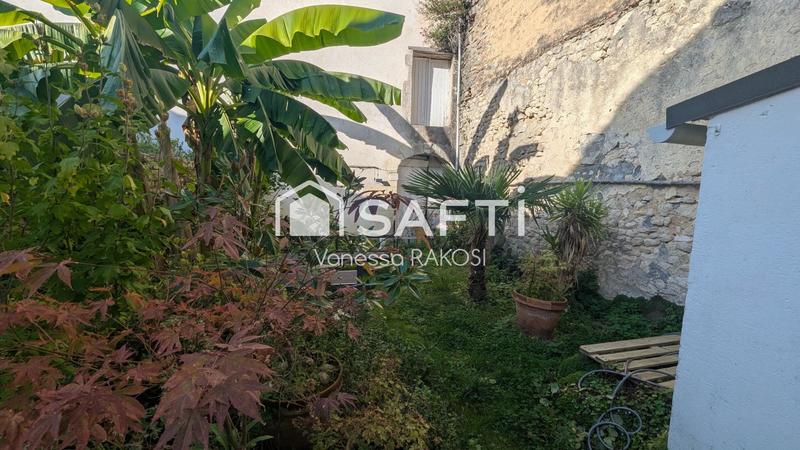 Maison - 104 m² - 4 pièces