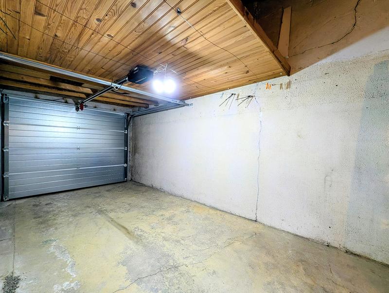 Maison jumelée - 88 m² - 4 pièces