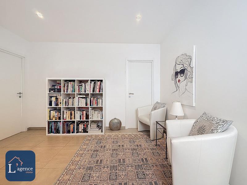 Maison - 195 m² - 5 pièces