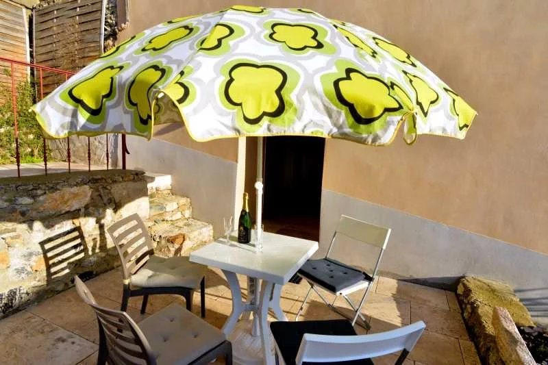 Maison traditionnelle - 478 m² - 13 pièces