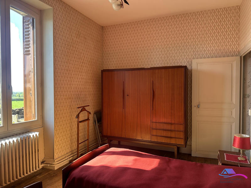 Maison - 160 m² - 8 pièces