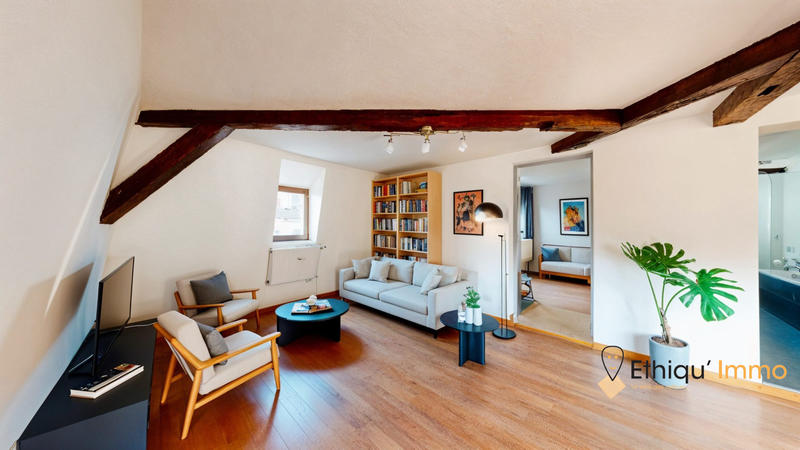 Duplex - 101 m² - 5 pièces