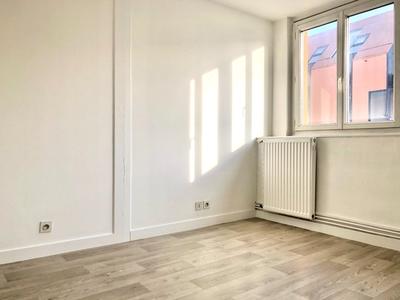 Appartement - 76 m² - 4 pièces