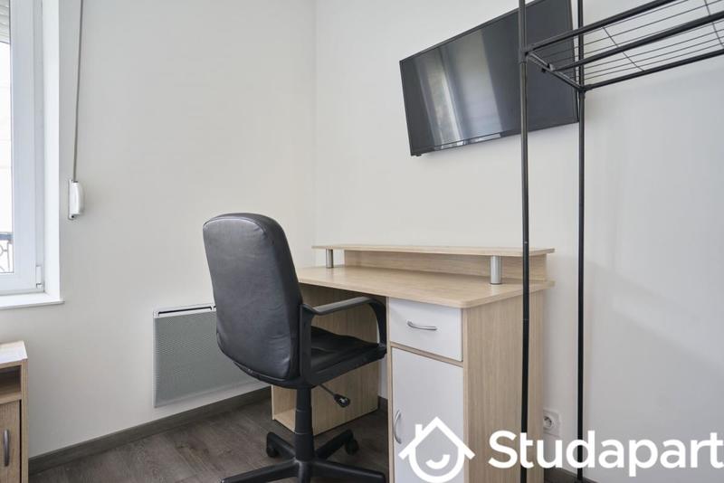 Chambre - 12 m² - 1 pièce