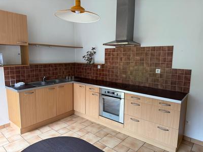 Maison - 207 m² - 12 pièces