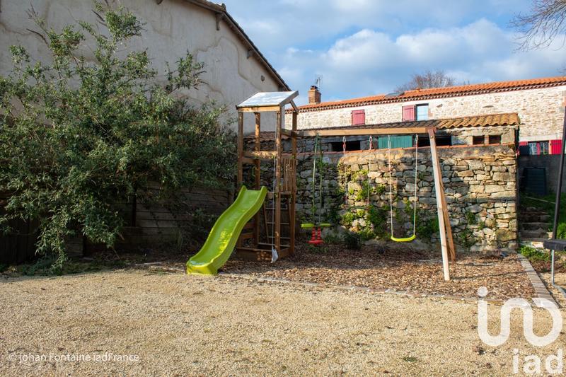 Maison - 140 m² - 5 pièces