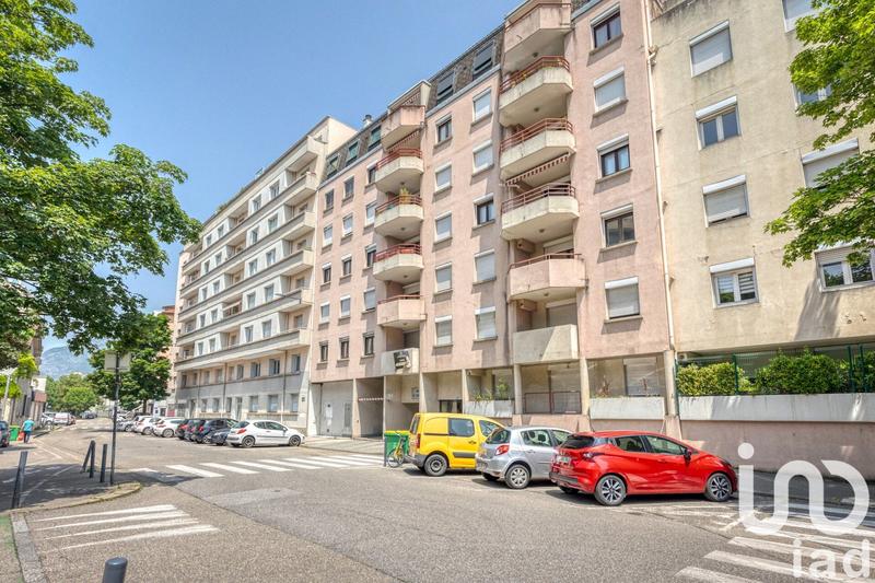 Appartement - 86 m² - 4 pièces