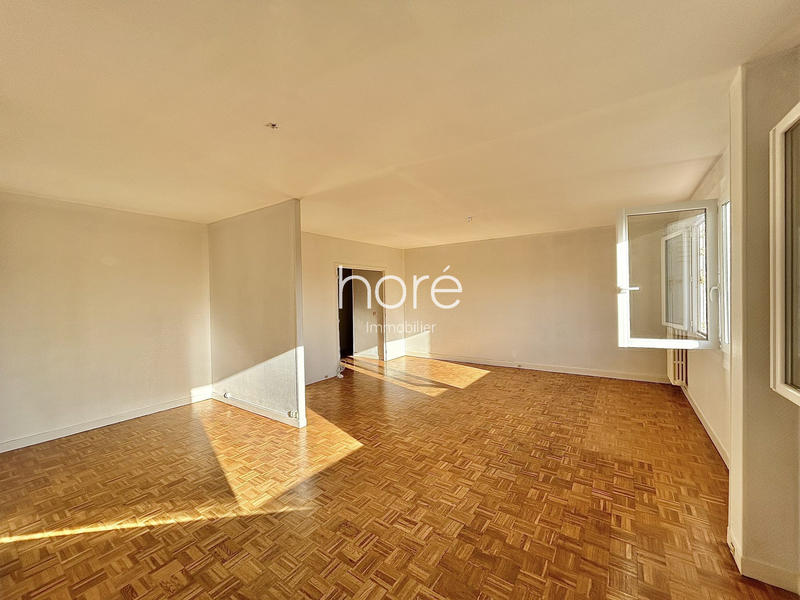 Appartement - 108 m² - 4 pièces