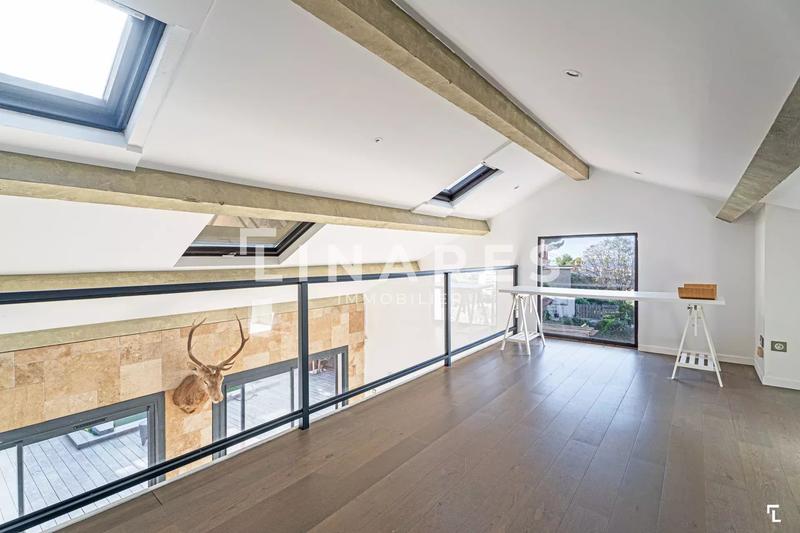 Villa - 160 m² - 4 pièces