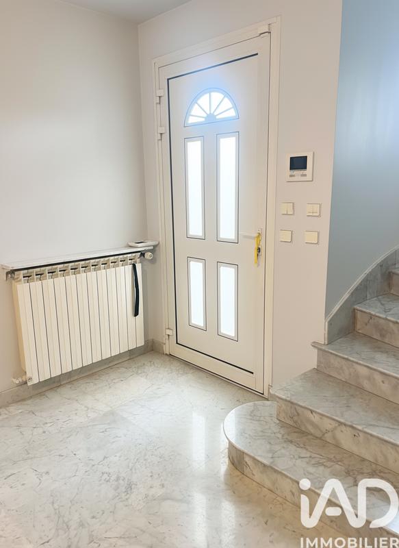 Maison - 187 m² - 7 pièces