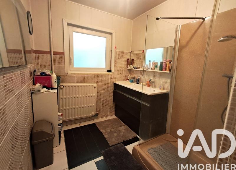 Maison - 122 m² - 6 pièces