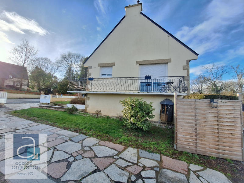 Maison - 102 m² - 6 pièces