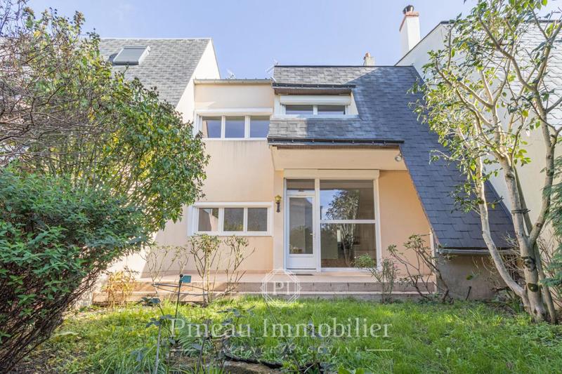 Maison - 103 m² - 5 pièces