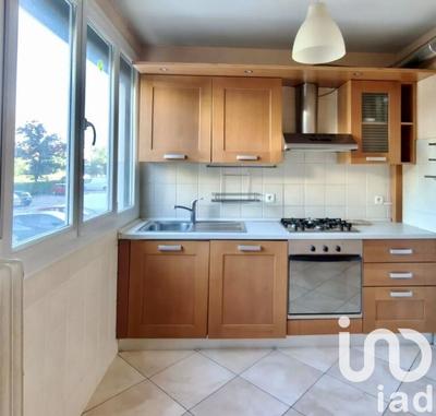 Appartement - 75 m² - 4 pièces