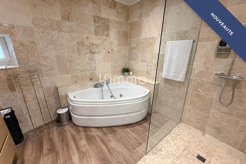 Maison - 146 m² - 5 pièces