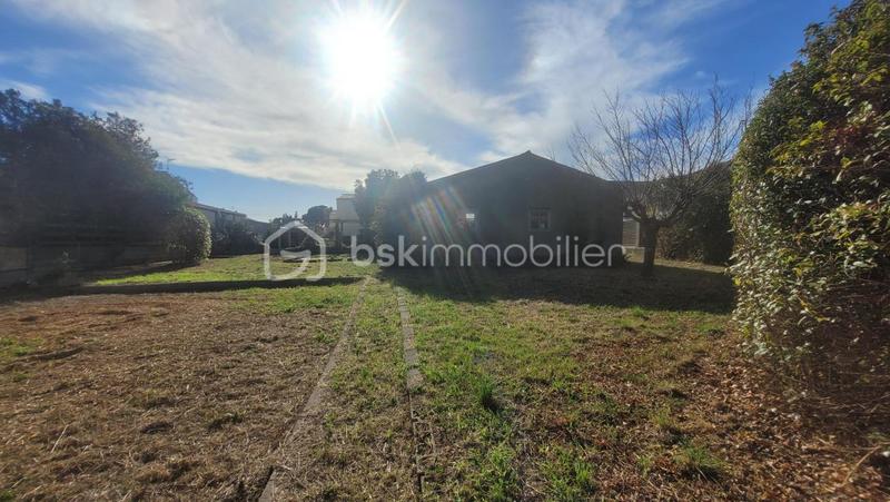 Propriété - 166 m² - 6 pièces