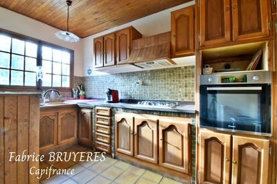 Maison - 180 m² - 8 pièces