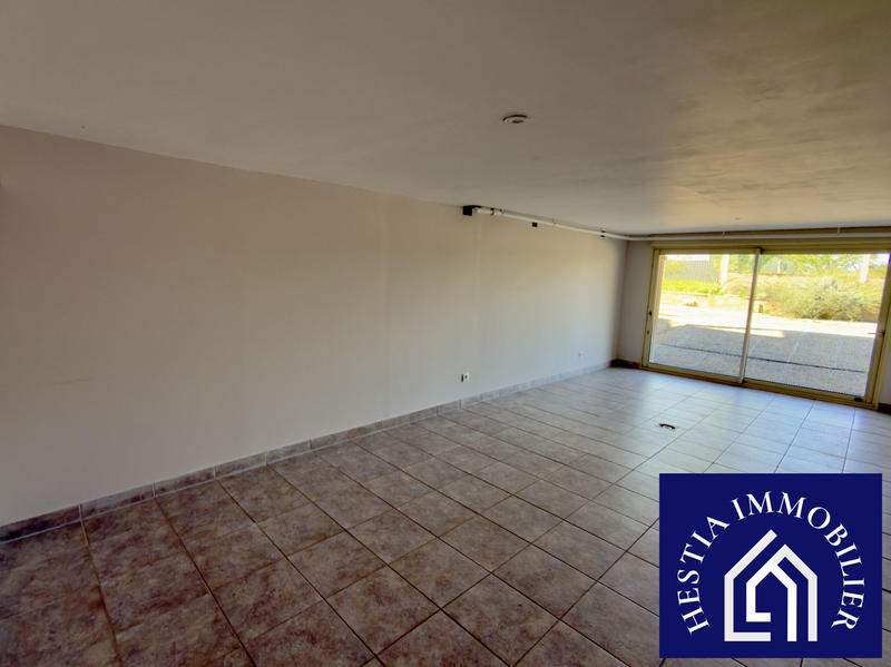 Maison - 205 m² - 9 pièces